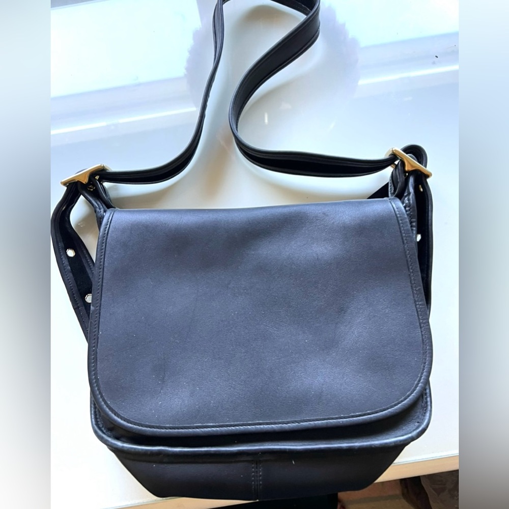 Coach Vintage Pebbled Leather Shoulder Messenger Crossbody - Picture 1 of 13
